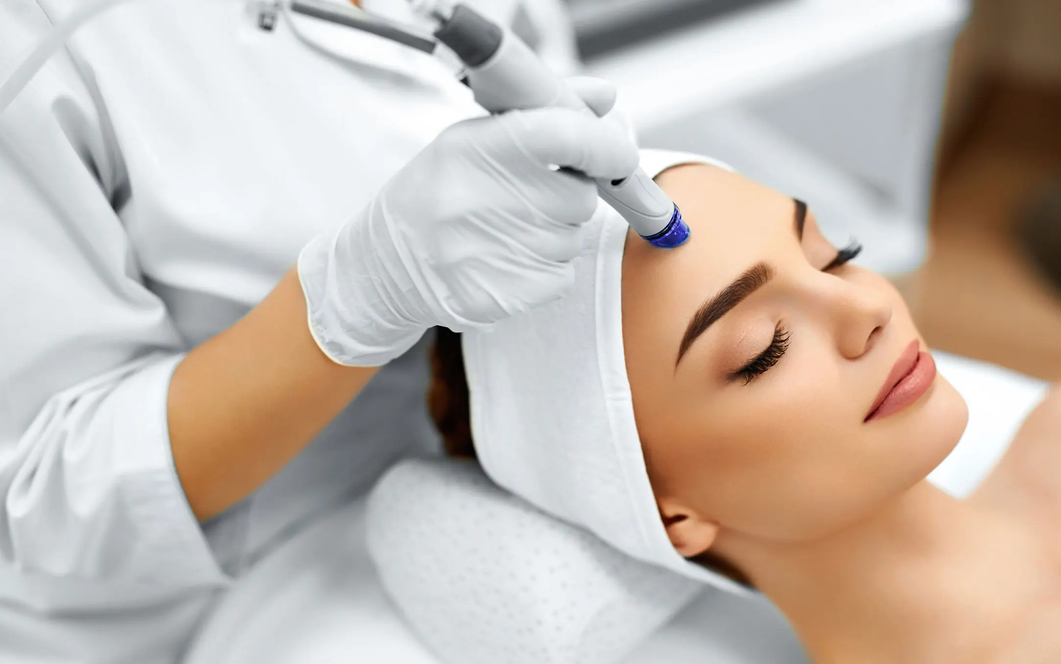 What Is Collagen Lift Therapy and How Can It Help Ageing, Loose Skin Stockport?